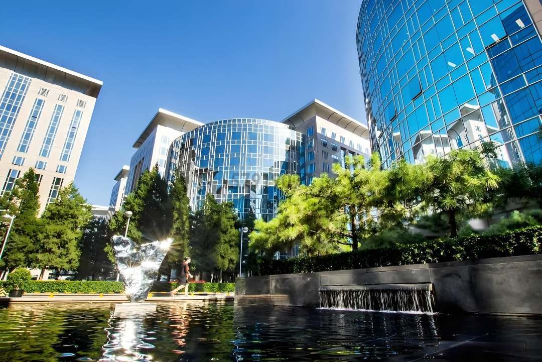 东方广场｜王府井核心地标，全能都会综合体